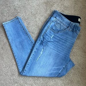 Democracy “Ab” Technology Jean